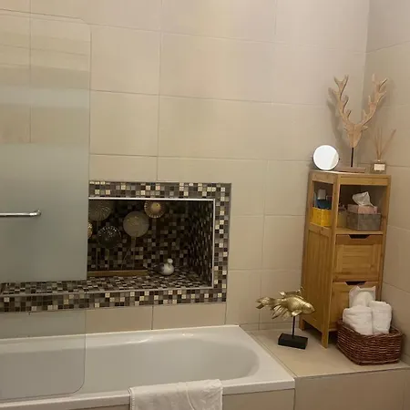 Bi Uns Chez Silvana Апартаменты